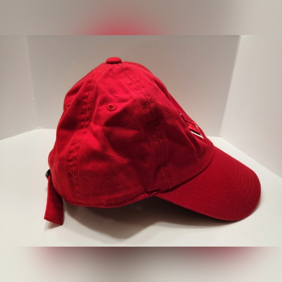 Women's Wisconsin Badgers baseball hat - Picture 2 of 9